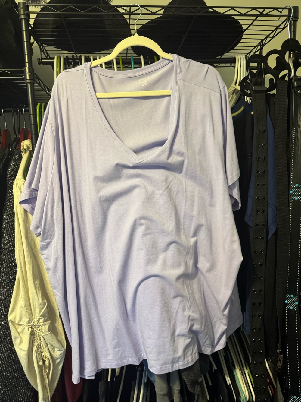 Amazon Essentials Lavender V-Neck Short Sleeve Tee****FINAL MARKDOWN****
